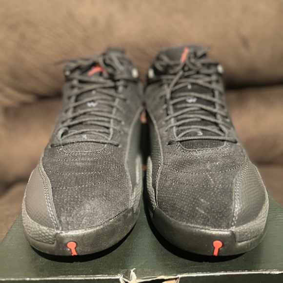 Throwback - Picture 4 of 4